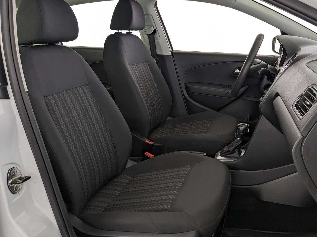 Volkswagen Polo, 2018 Фото №22