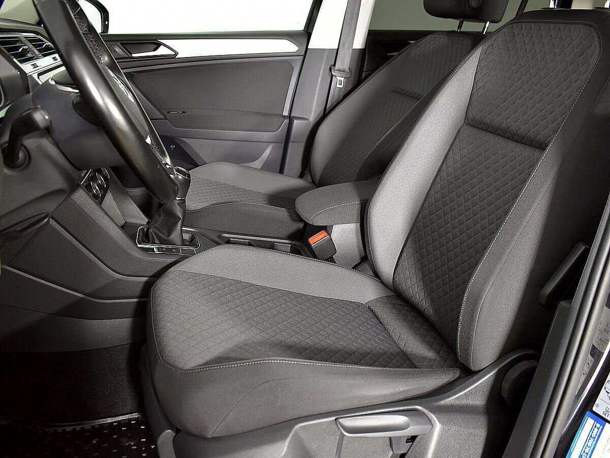 Volkswagen Tiguan, 2020 - 15 931 км. | Фото №6