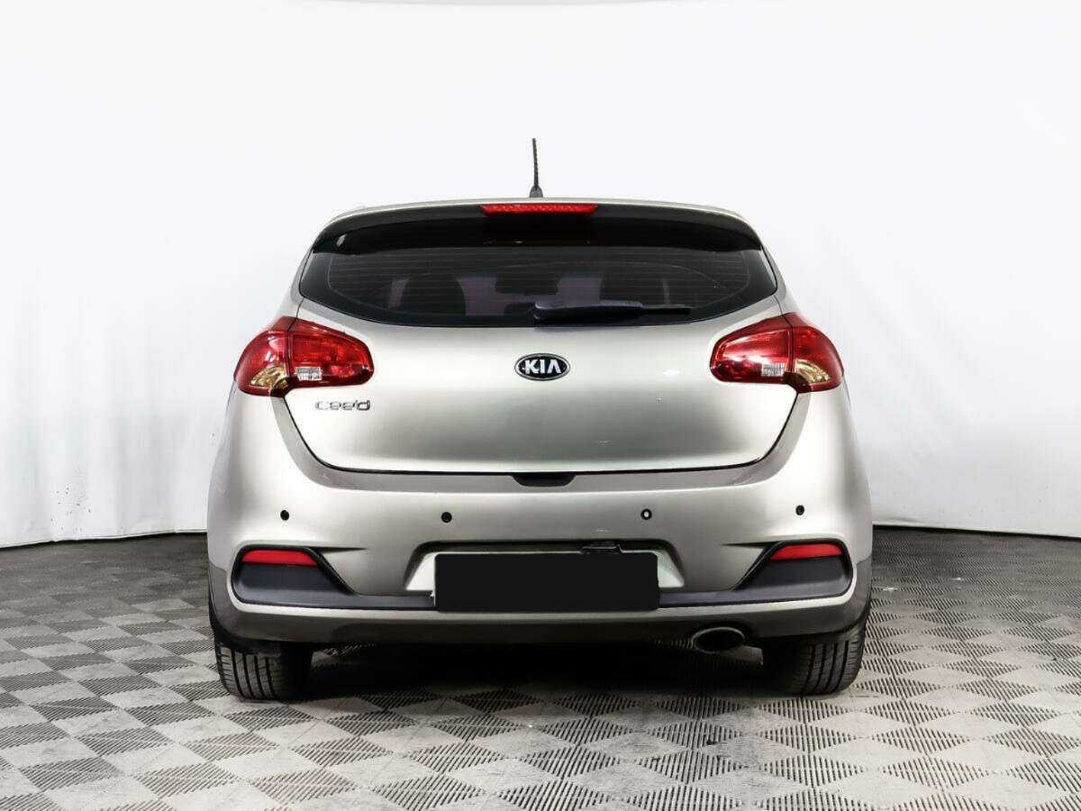 Kia Ceed, 2015 Фото №6