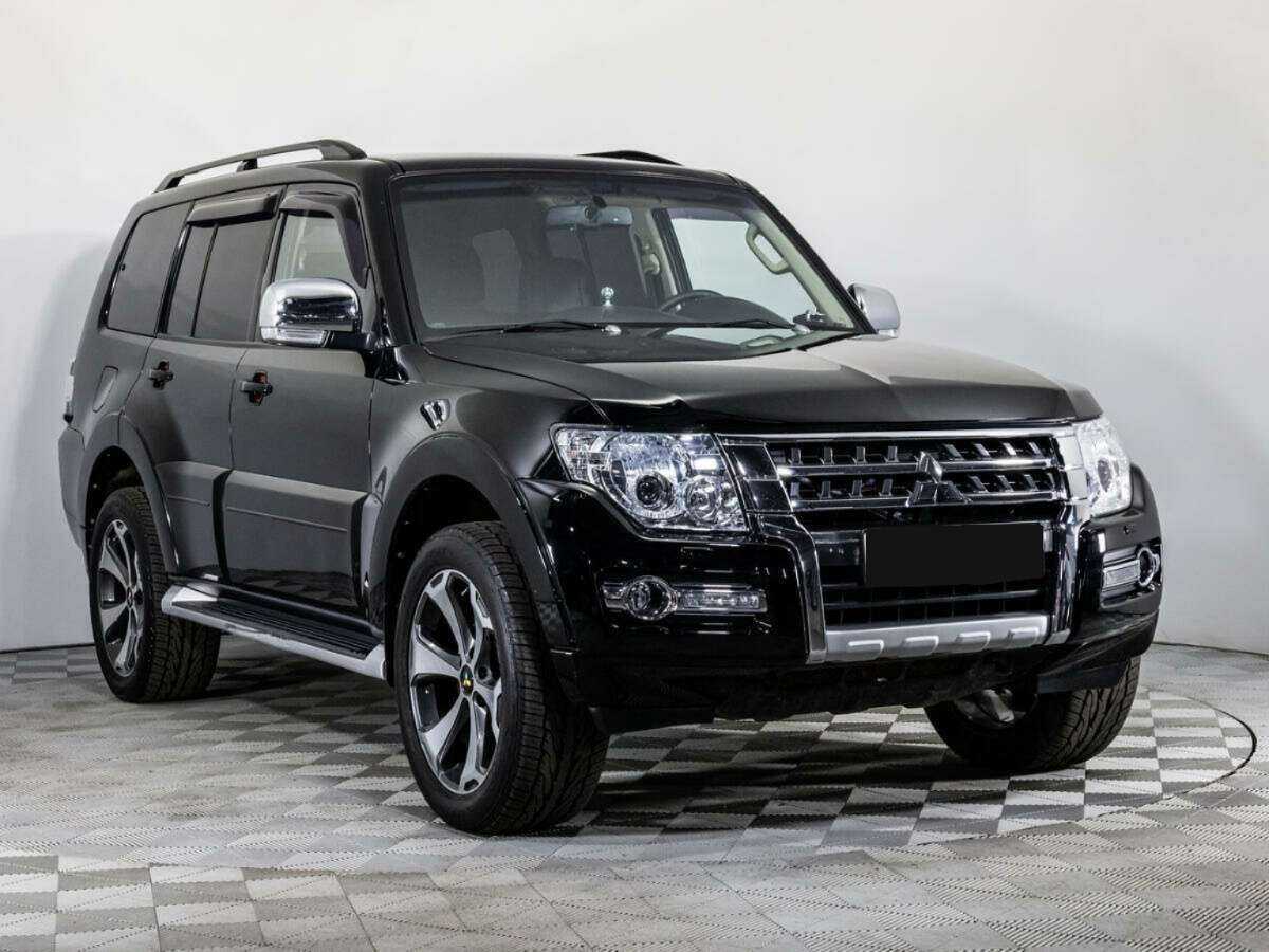 Mitsubishi Pajero, 2015 - 39 619 км. | Фото №3