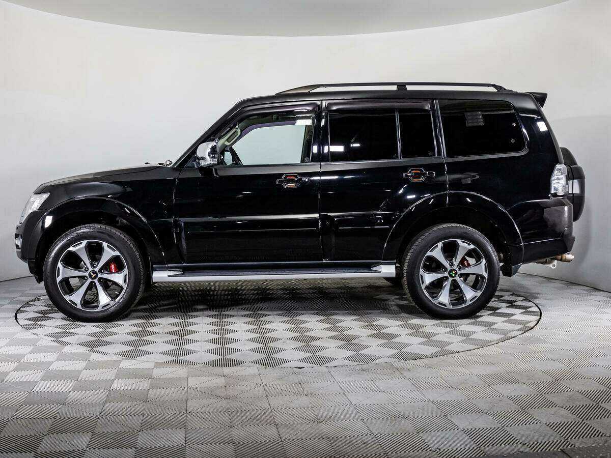 Mitsubishi Pajero, 2015 - 39 619 км. | Фото №8