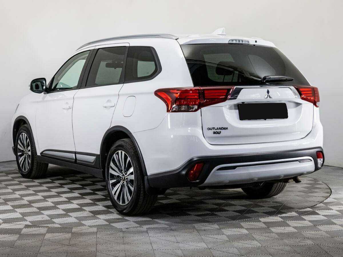 Mitsubishi Outlander, 2021 - 35 571 км. | Фото №7