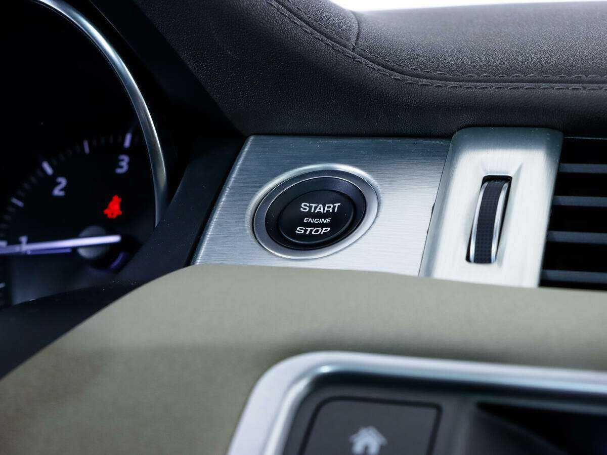 Land Rover Range Rover Evoque, 2018 Фото №17