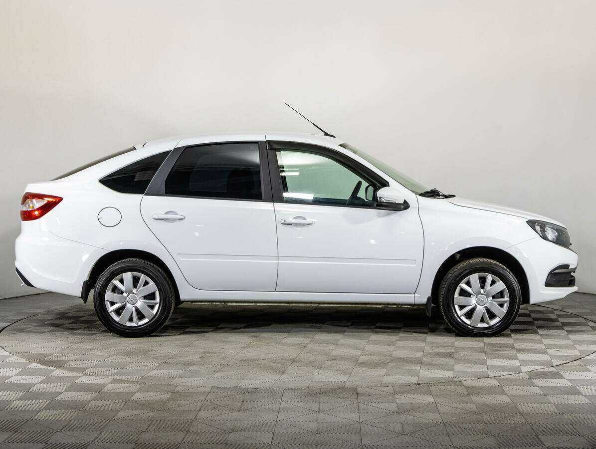 Lada (ВАЗ) Granta, 2022 Фото №4