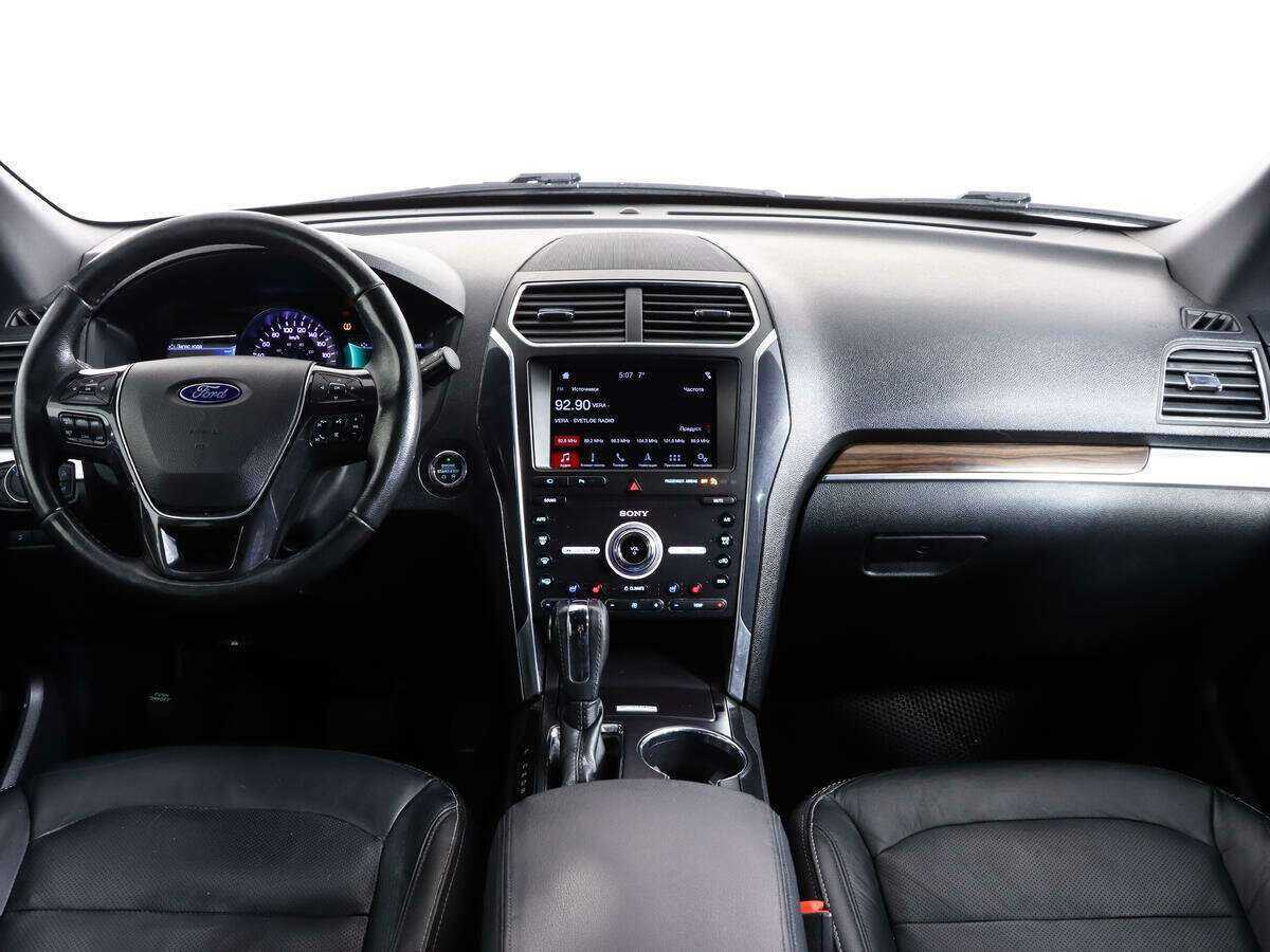 Ford Explorer, 2018 Фото №7