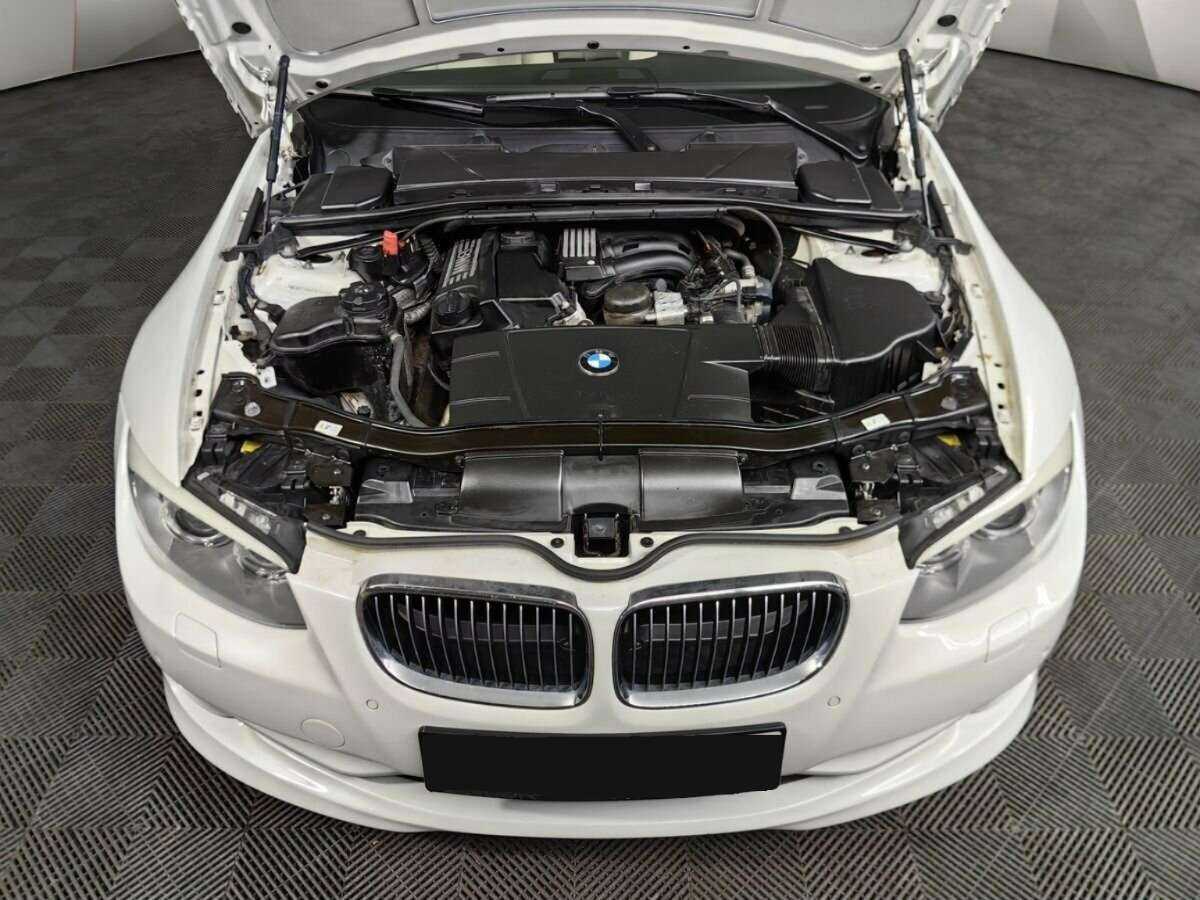 BMW 3 серии 320i, 2012 Фото №15