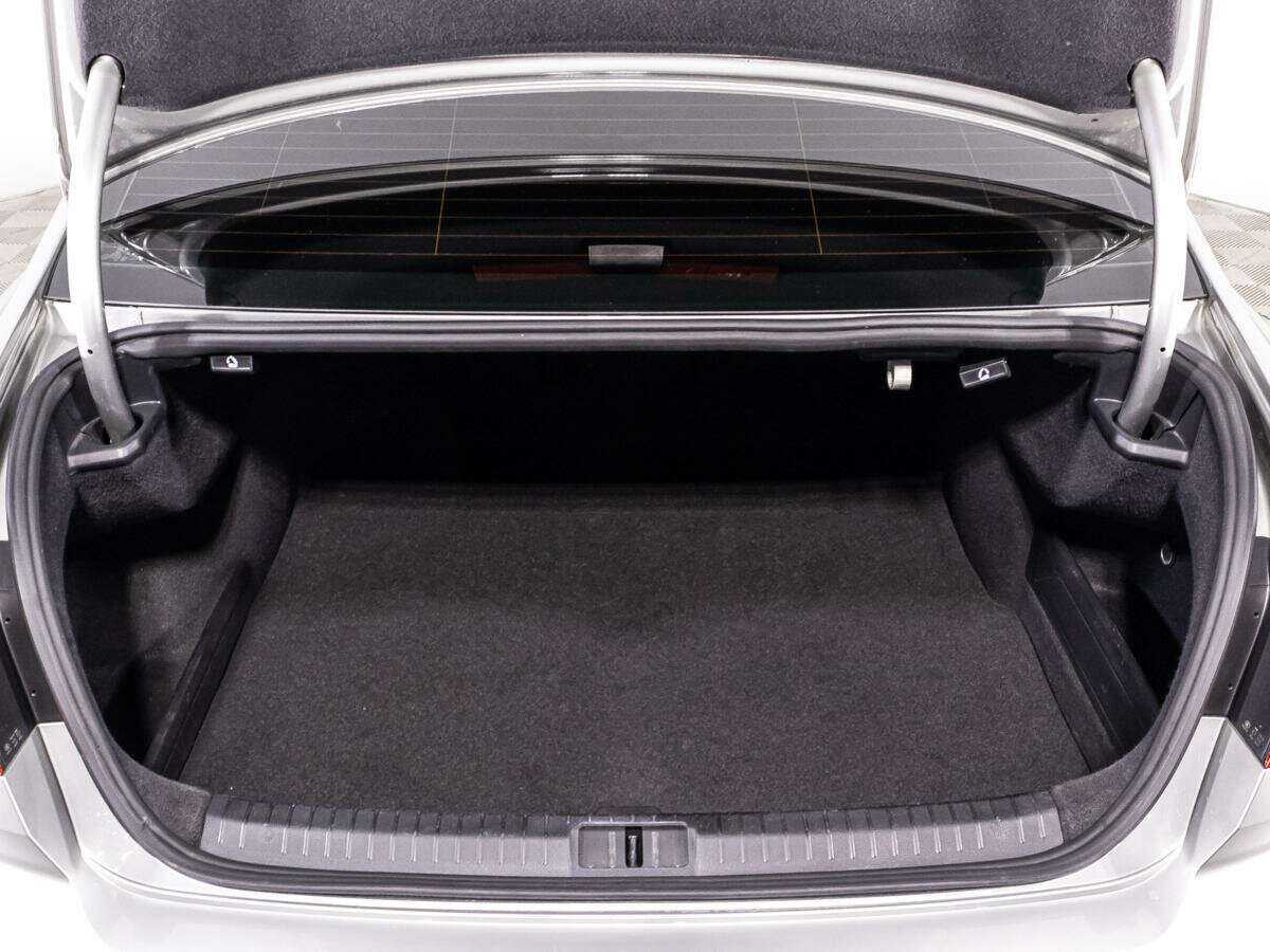 Volkswagen Passat, 2017 Фото №15