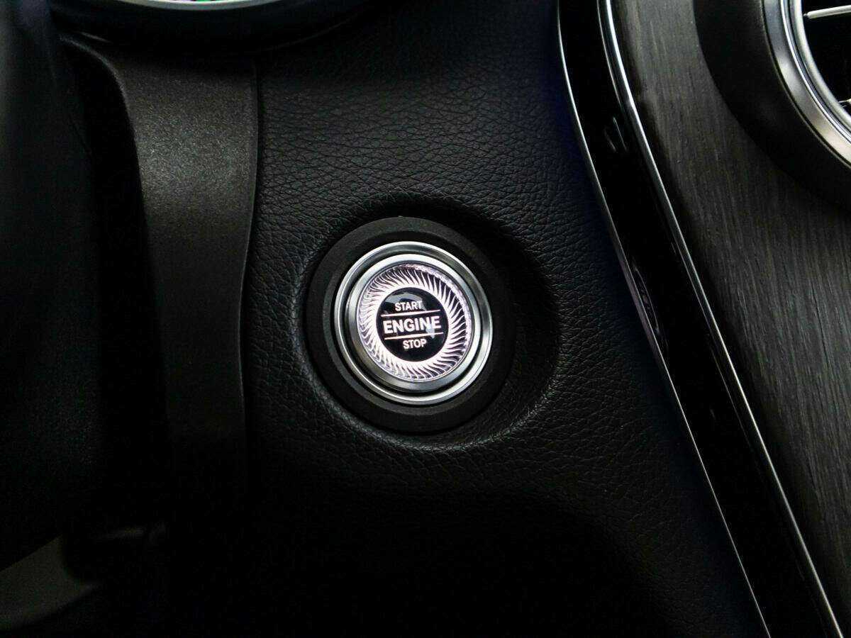 Mercedes-Benz C-Класс 200, 2018 Фото №19