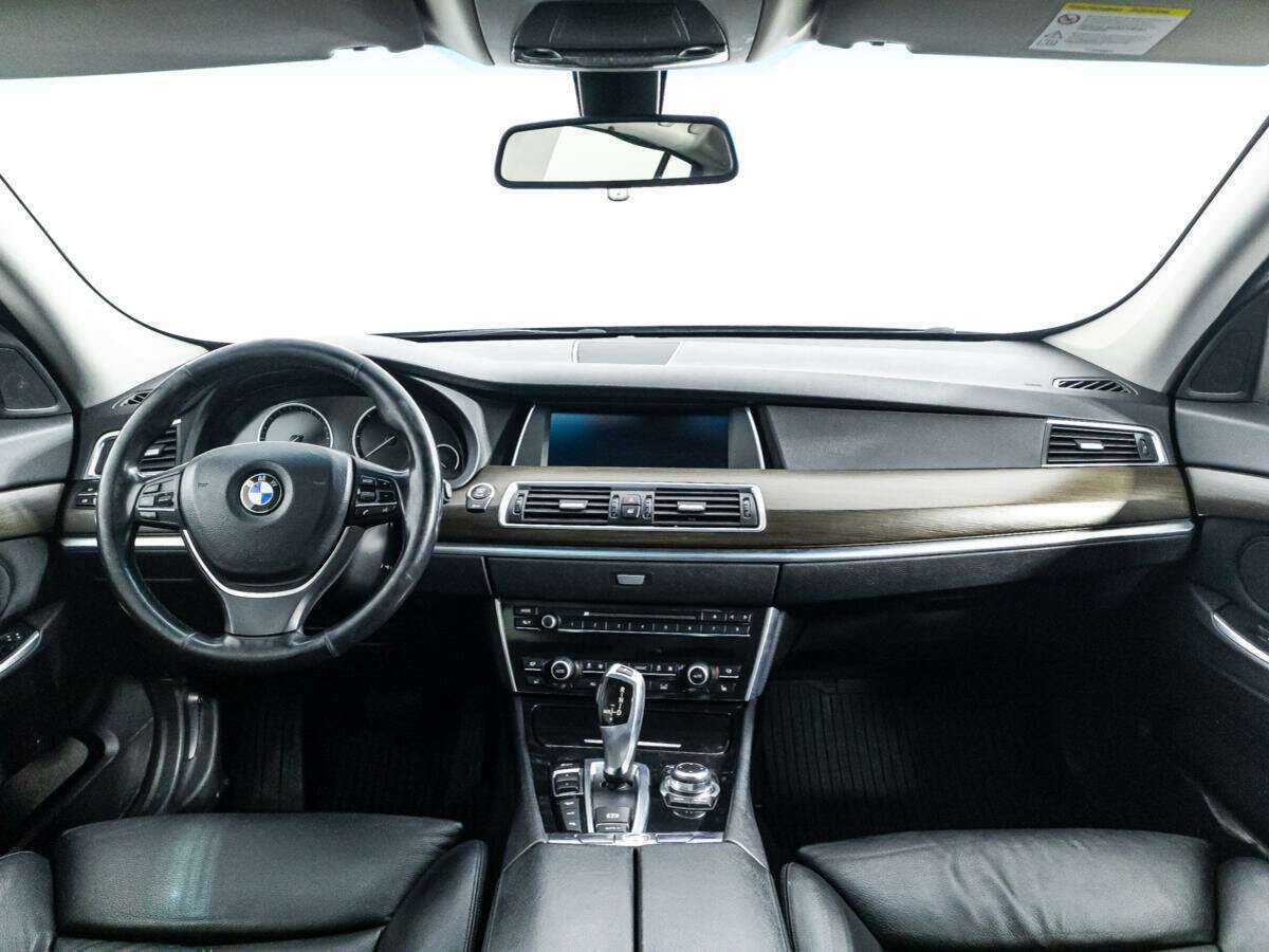 BMW 5 серии Gran Turismo 530d xDrive, 2012 Фото №11