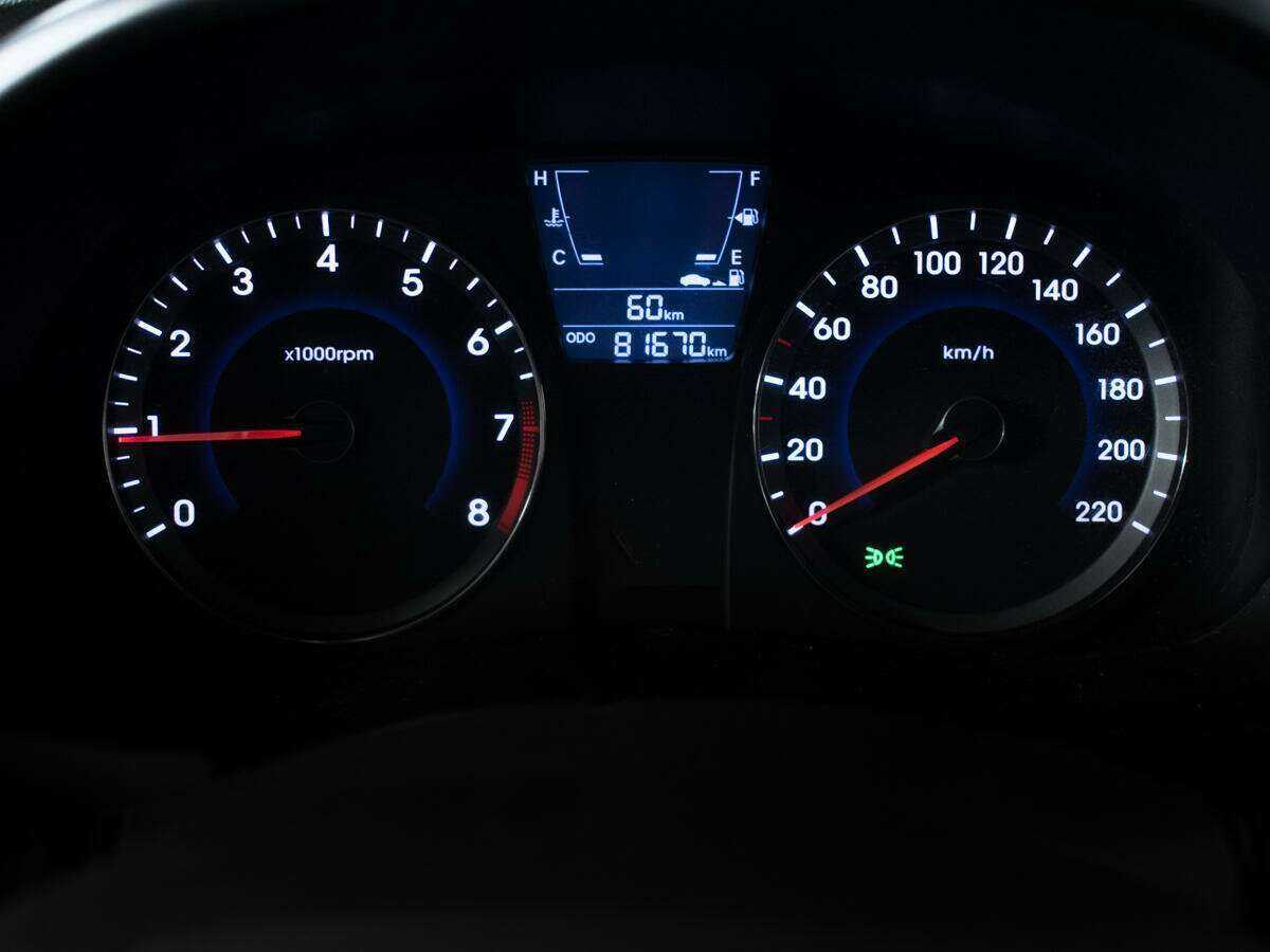 Hyundai Solaris, 2012 Фото №11