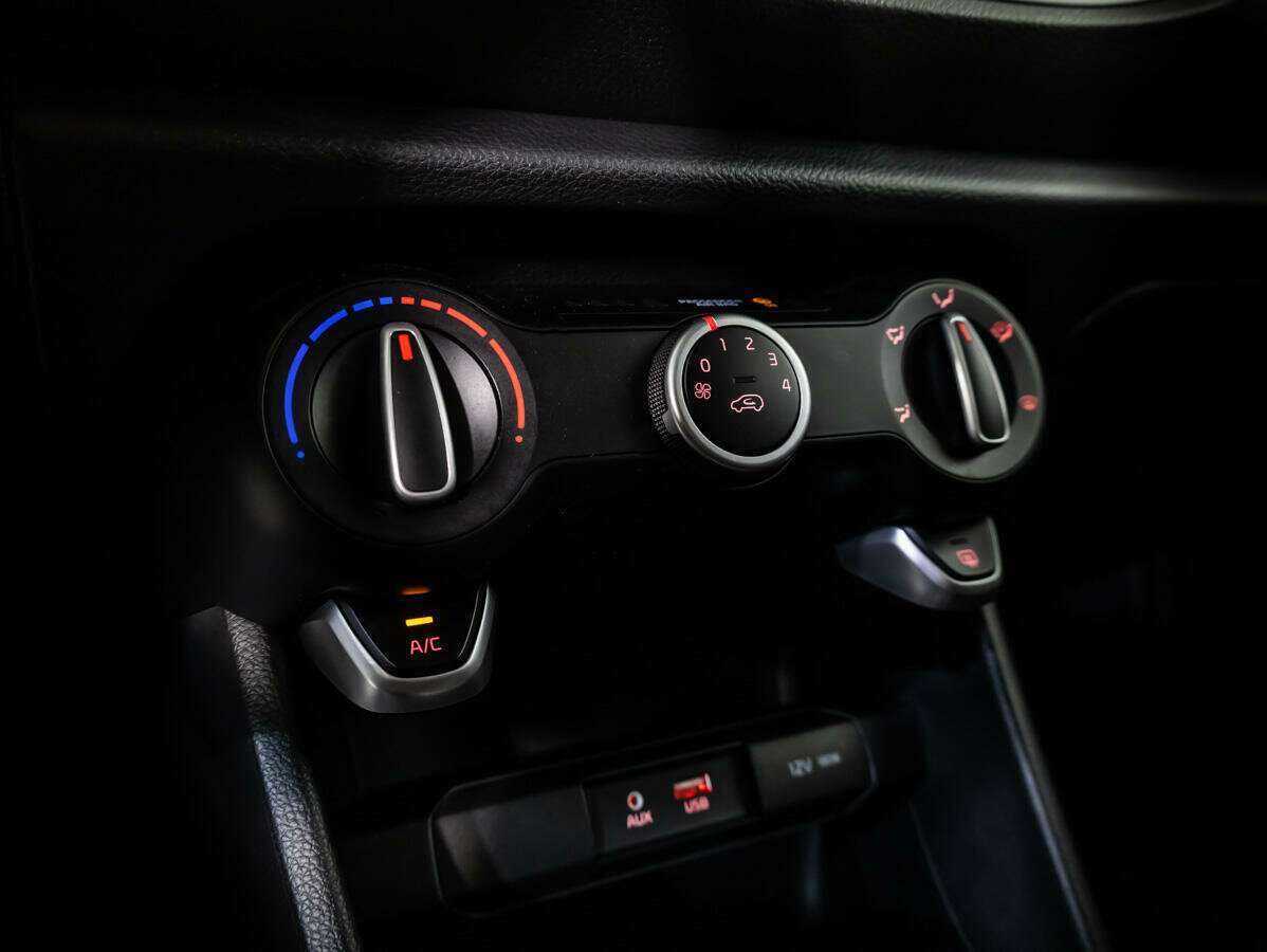 Kia Picanto, 2018 Фото №13