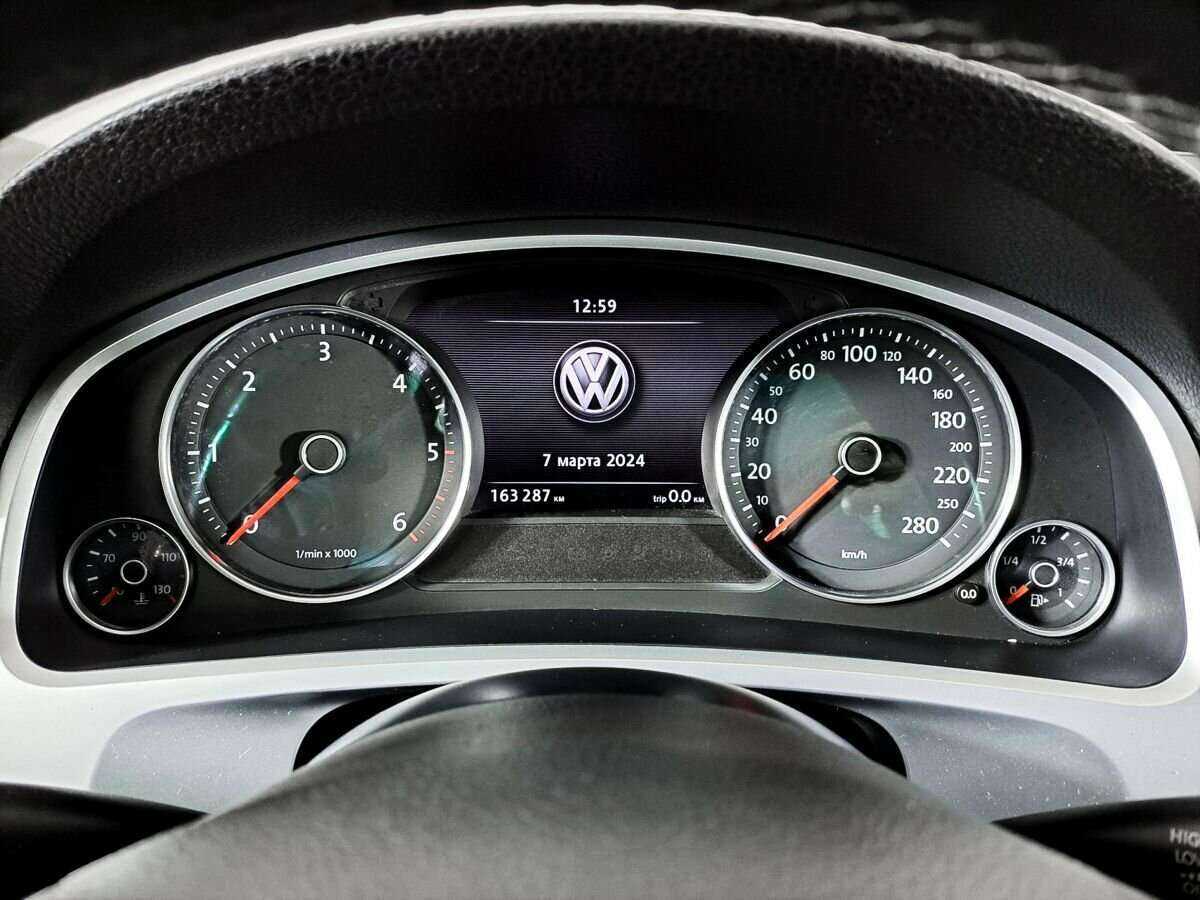 Volkswagen Touareg, 2012 Фото №11