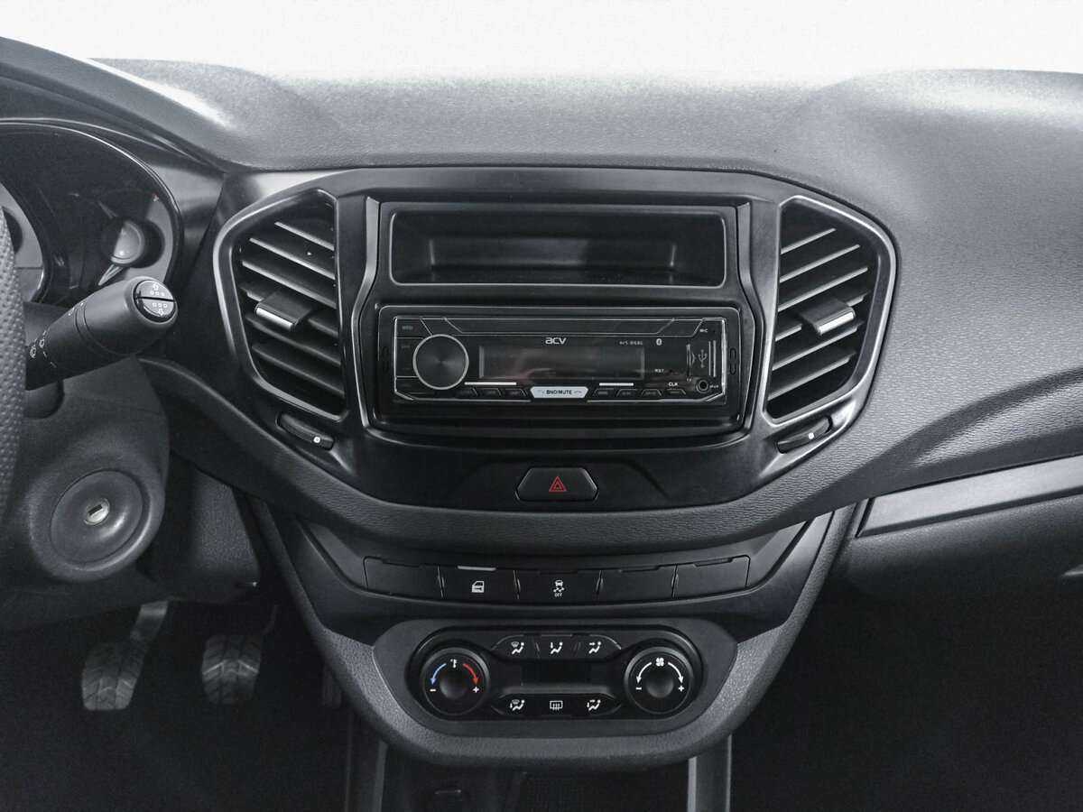 Lada (ВАЗ) Vesta, 2020 Фото №15