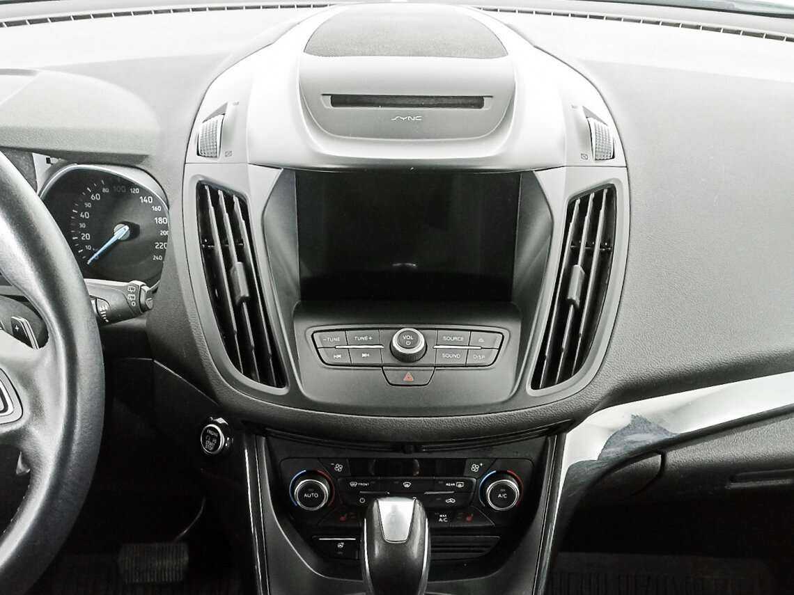 Ford Kuga, 2018 Фото №13