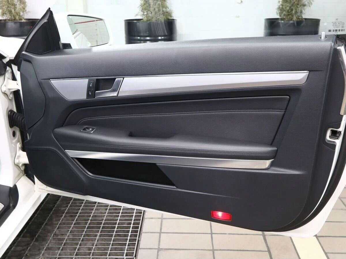 Mercedes-Benz E-Класс 200, 2013 Фото №16