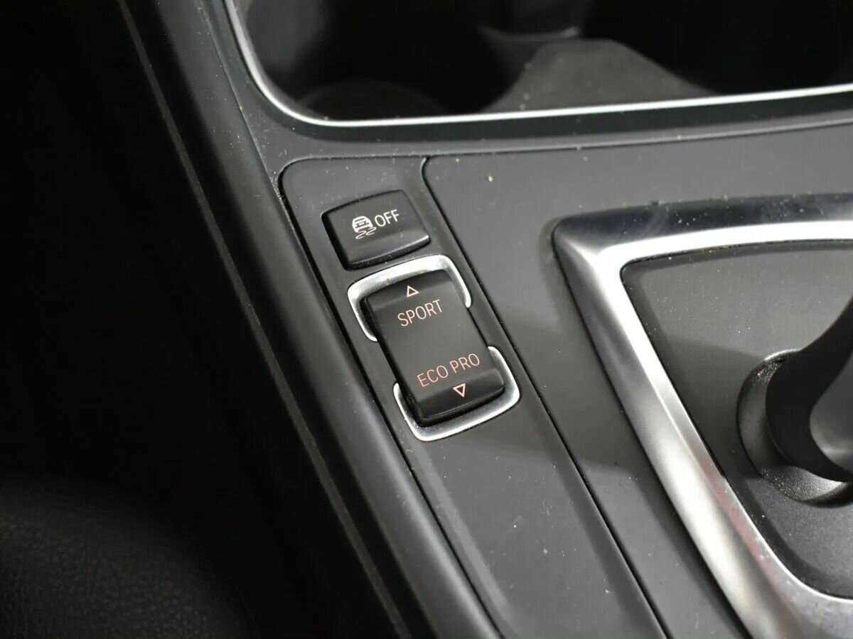 BMW 3 серии 316i, 2014 Фото №11