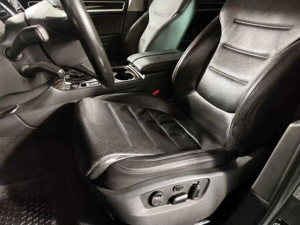 Volkswagen Touareg, 2014 Фото №23