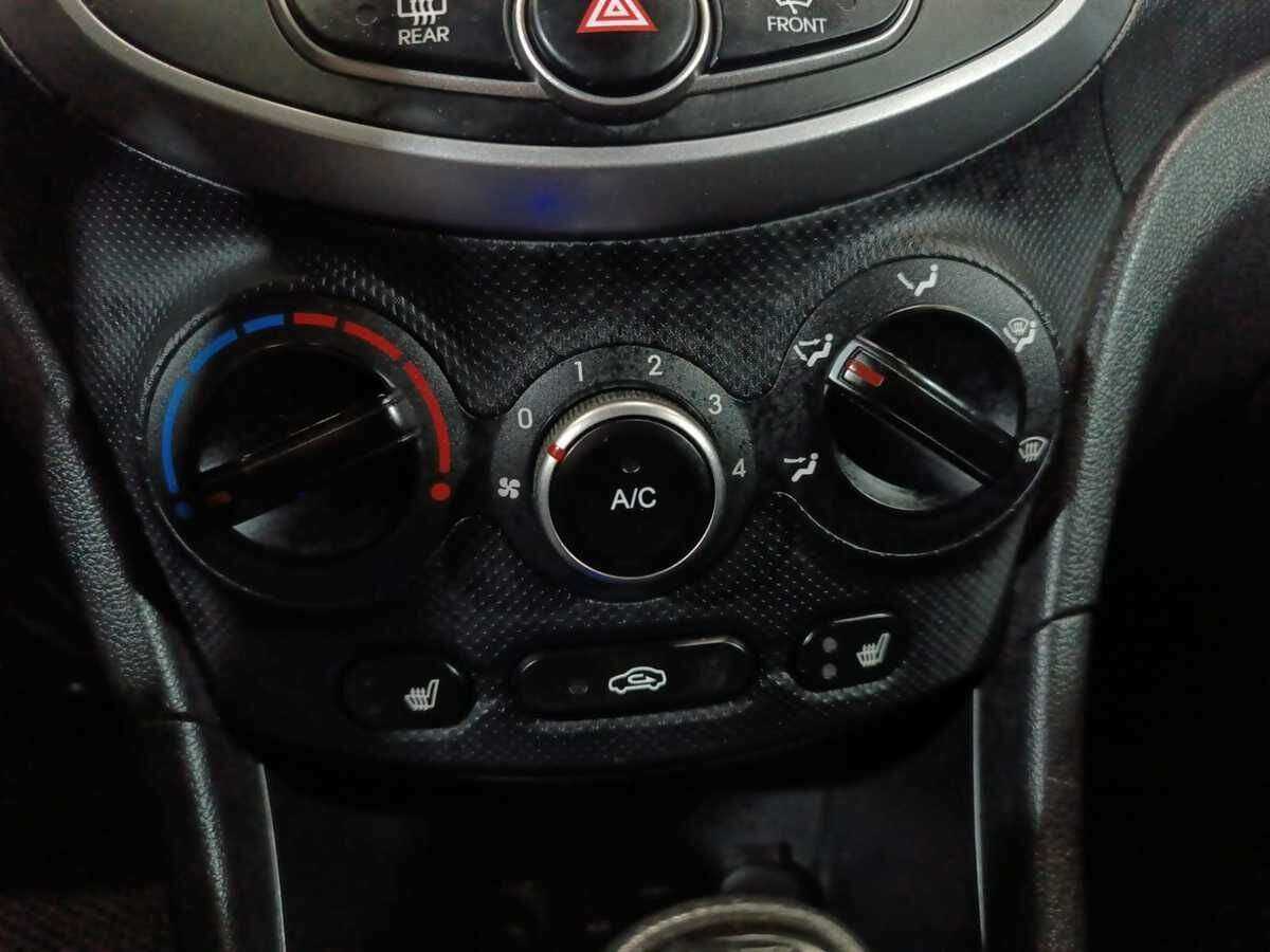 Hyundai Solaris, 2016 Фото №16