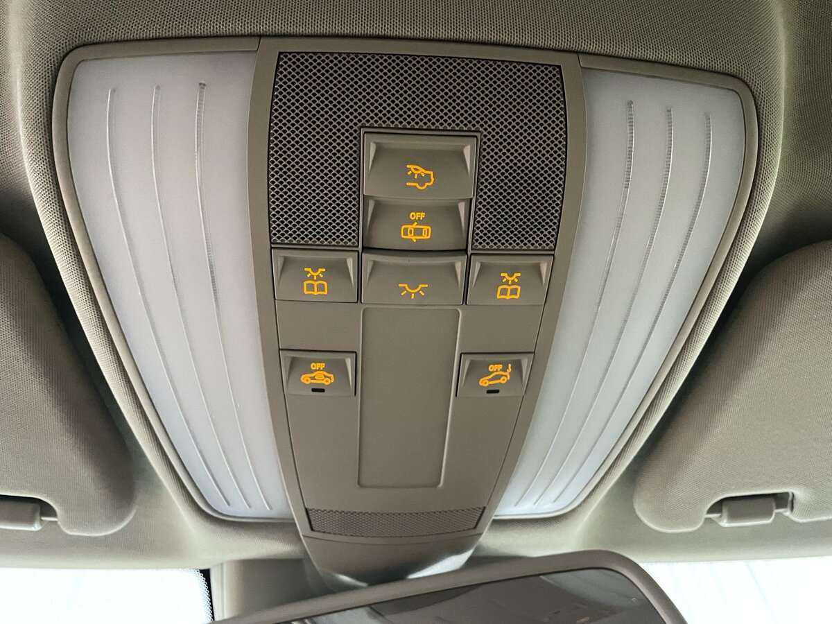 Mercedes-Benz E-Класс 200 7G-Tronic, 2012 Фото №17