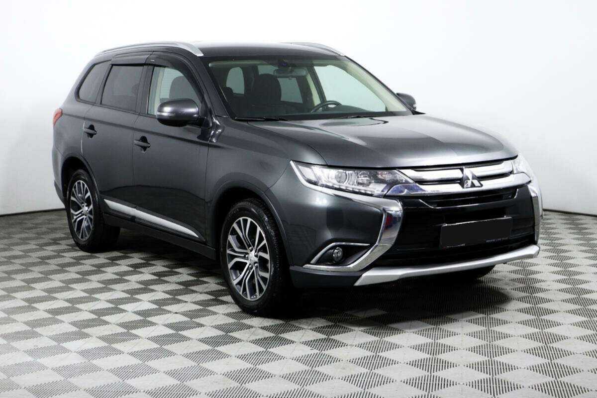 Mitsubishi Outlander, 2018 - 76 910 км. | Фото №3