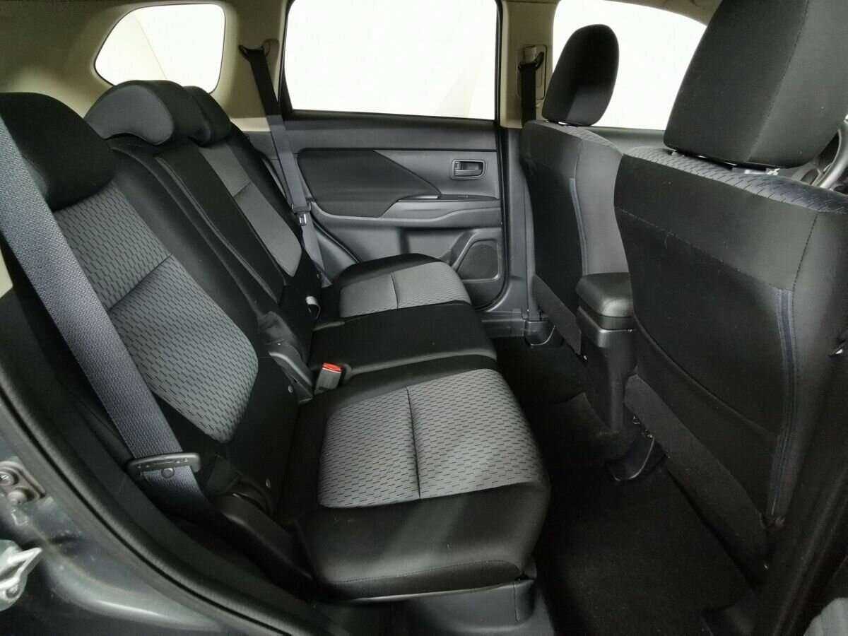 Mitsubishi Outlander, 2014 Фото №12