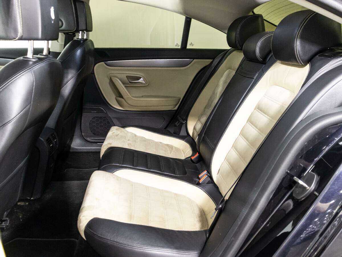 Volkswagen Passat CC, 2012 Фото №10