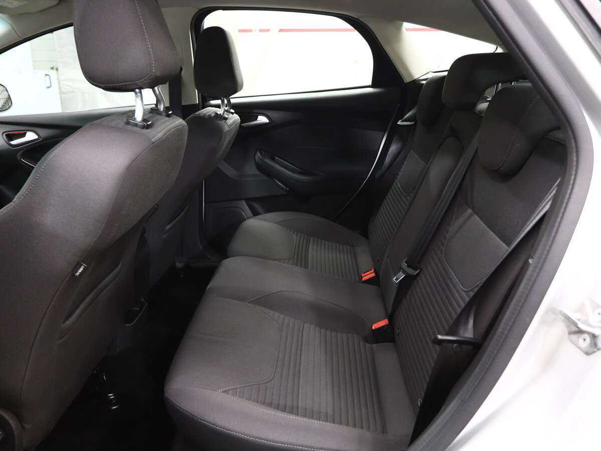 Ford Focus, 2019 Фото №12