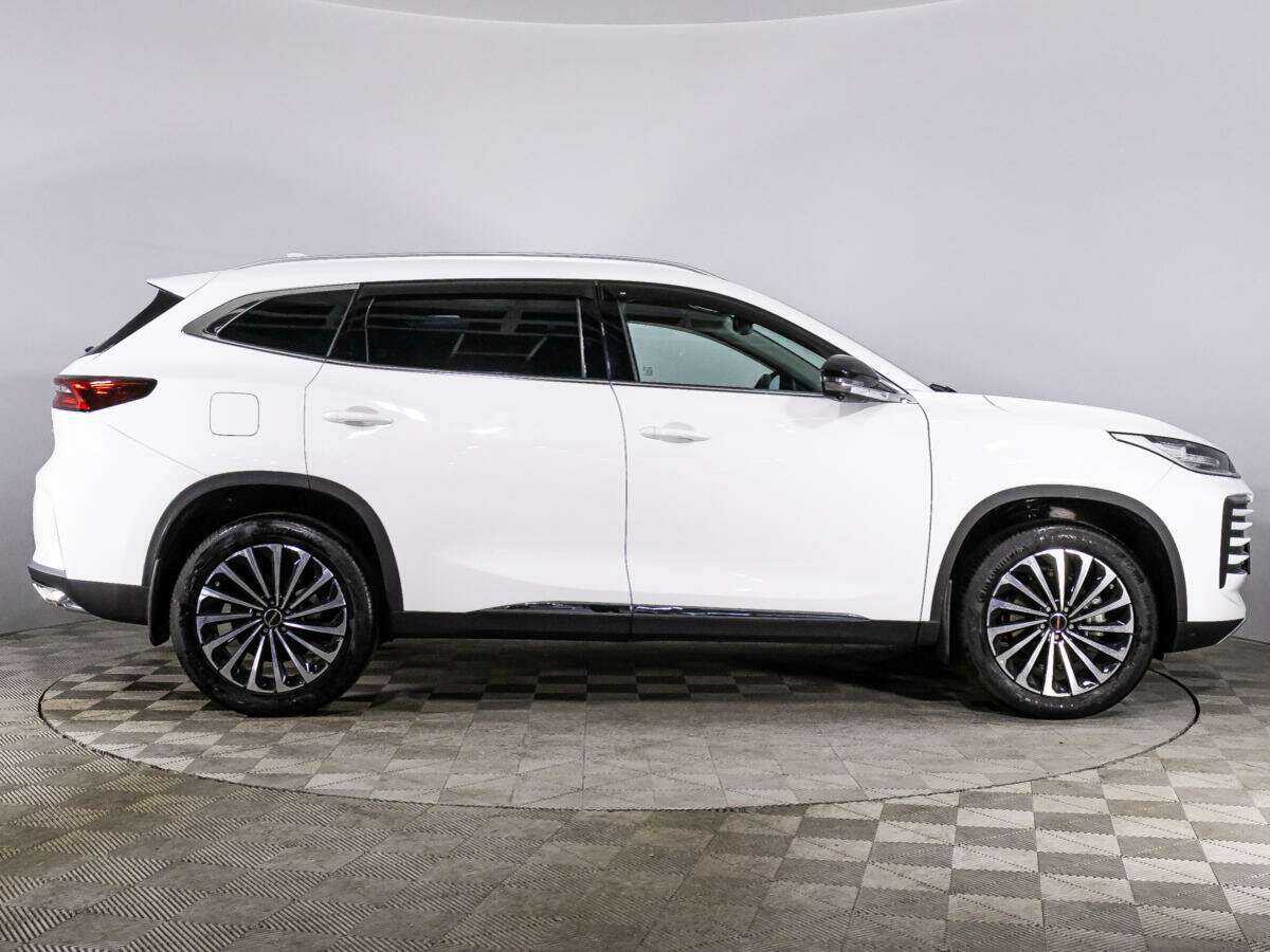 EXEED TXL, 2022 - 5 272 км. | Фото №3