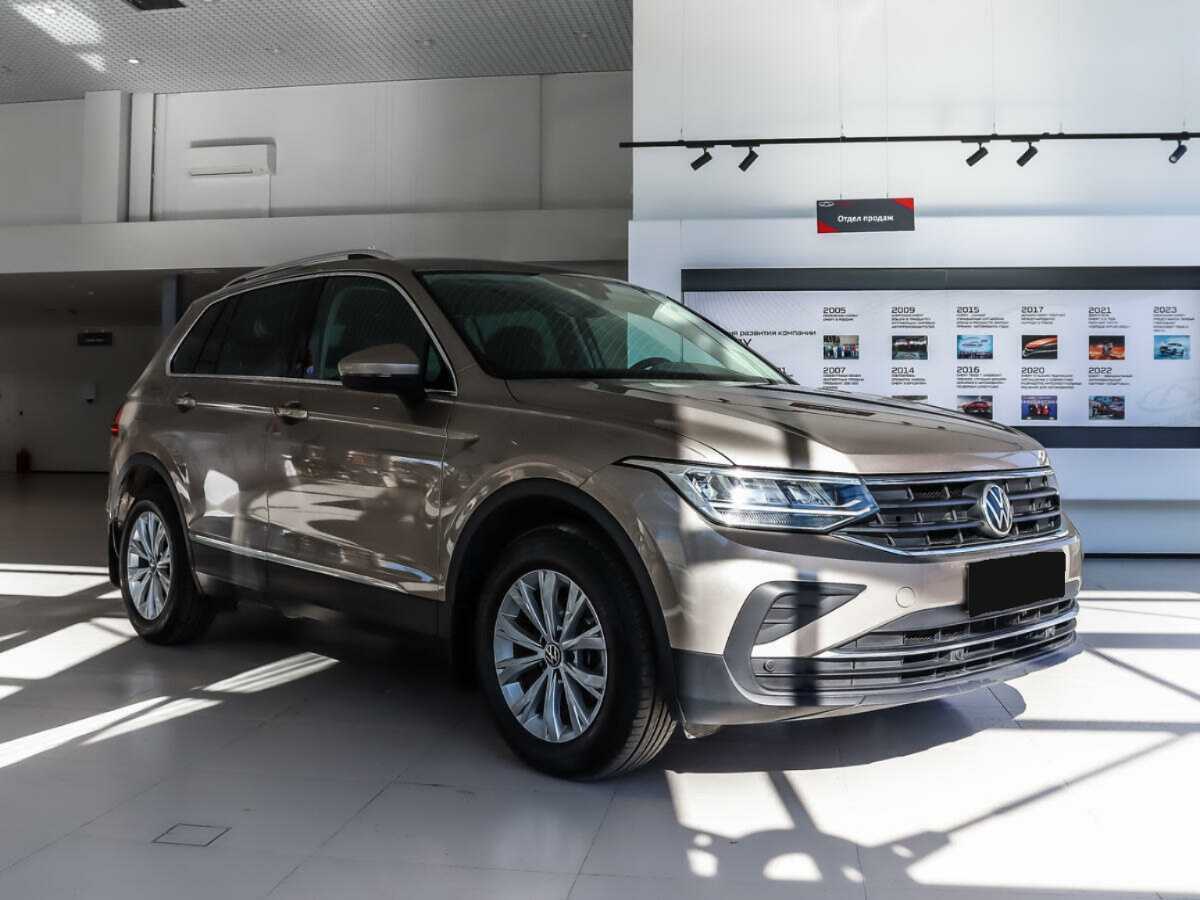 Volkswagen Tiguan, 2021 - 71 000 км. | Фото №3