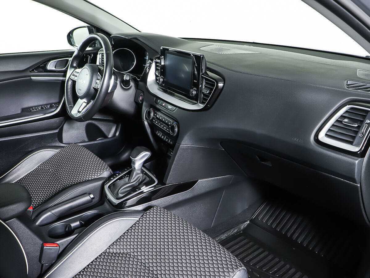 Kia Ceed, 2022 Фото №9