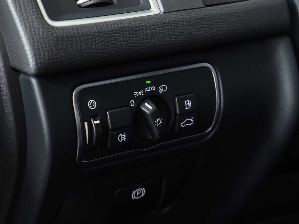 Volvo XC60, 2015 Фото №20