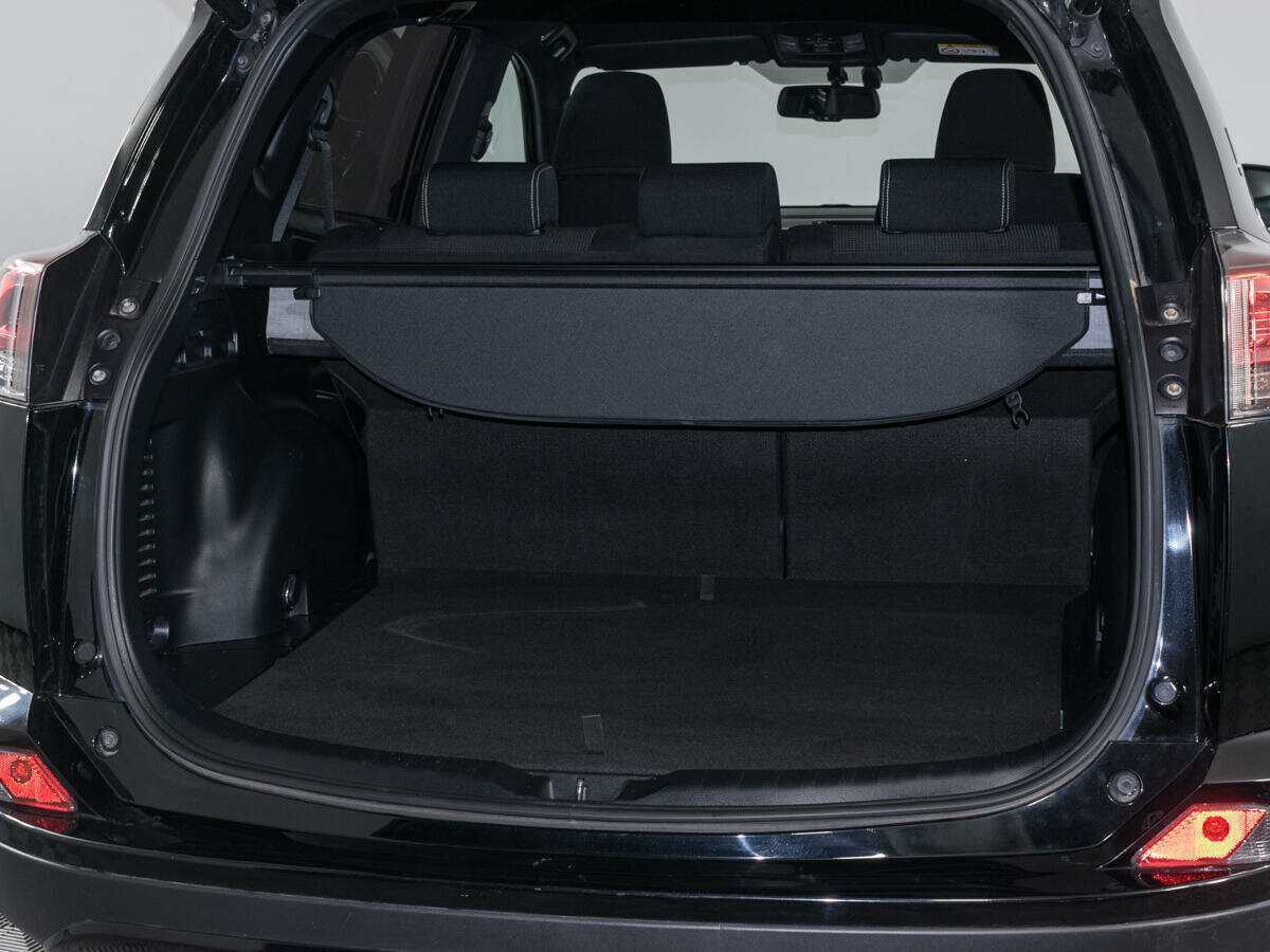 Toyota RAV4, 2018 - 125 003 км. | Фото №7