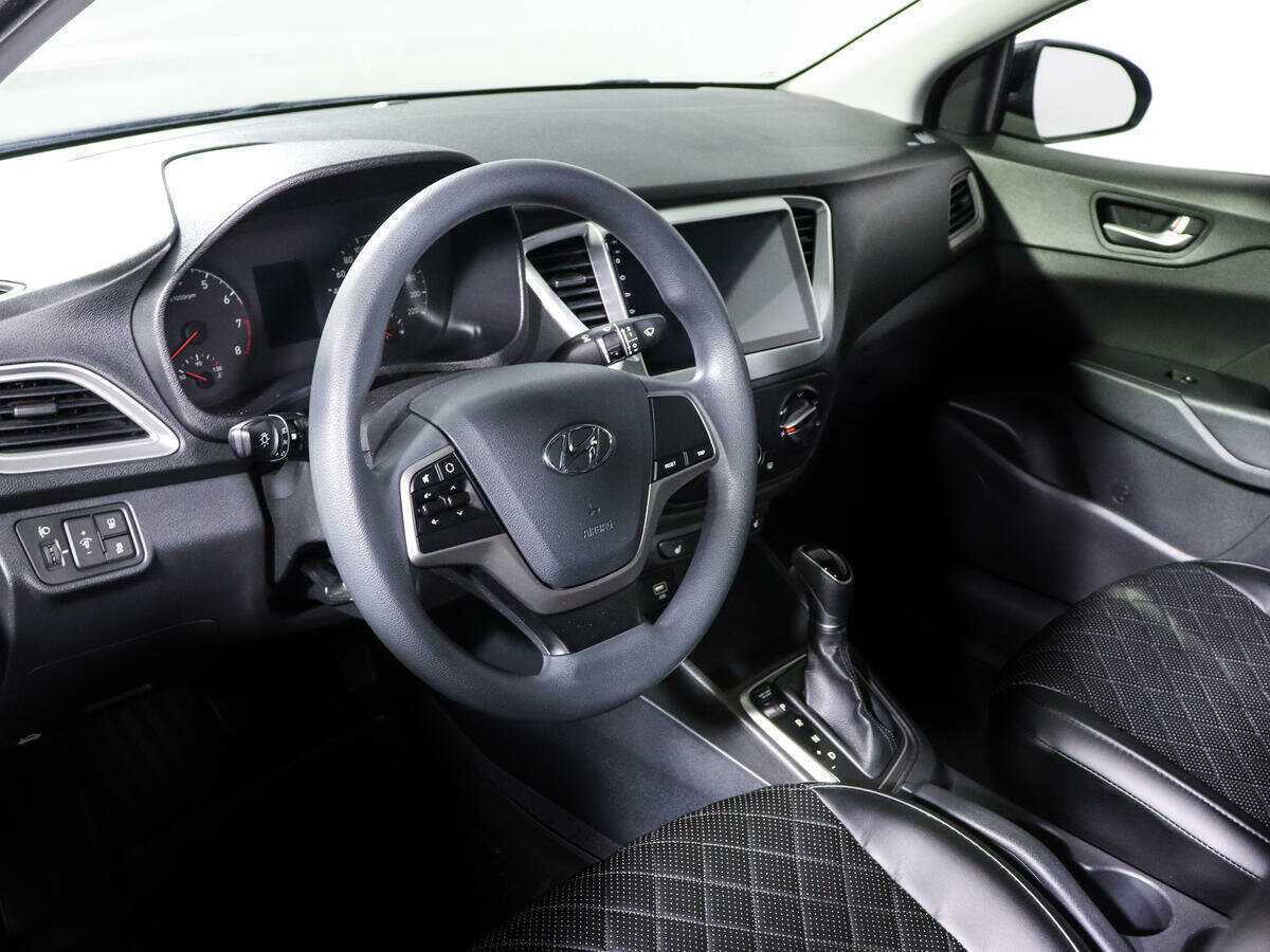 Hyundai Solaris, 2019 - 56 000 км. | Фото №2