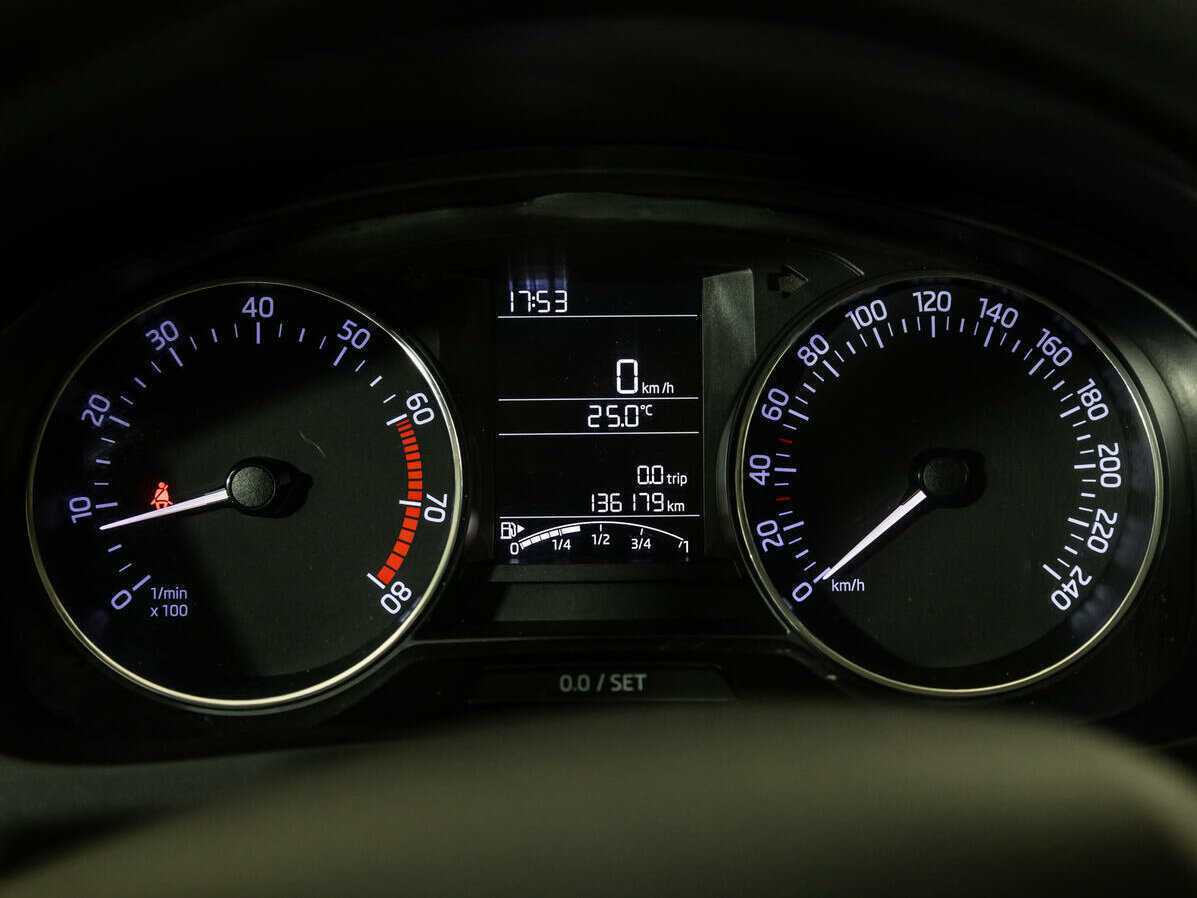 Skoda Rapid, 2016 Фото №10