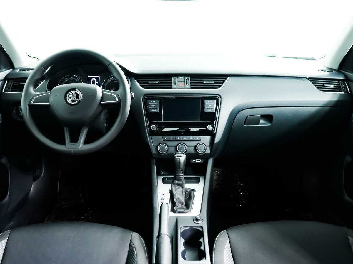 Skoda Octavia, 2018 Фото №10