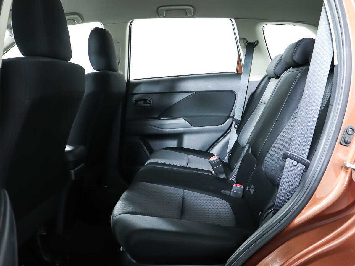 Mitsubishi Outlander, 2012 Фото №10