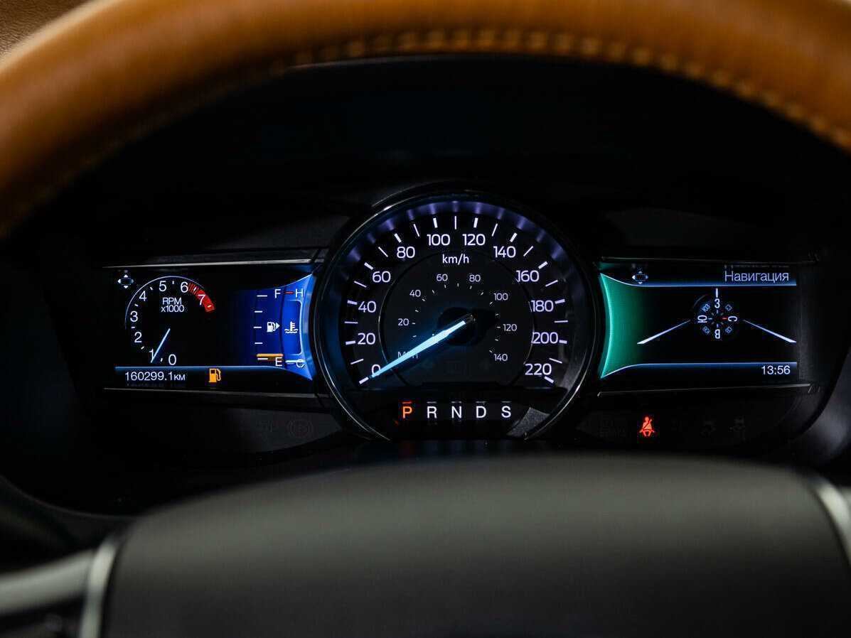 Ford Explorer, 2016 Фото №10