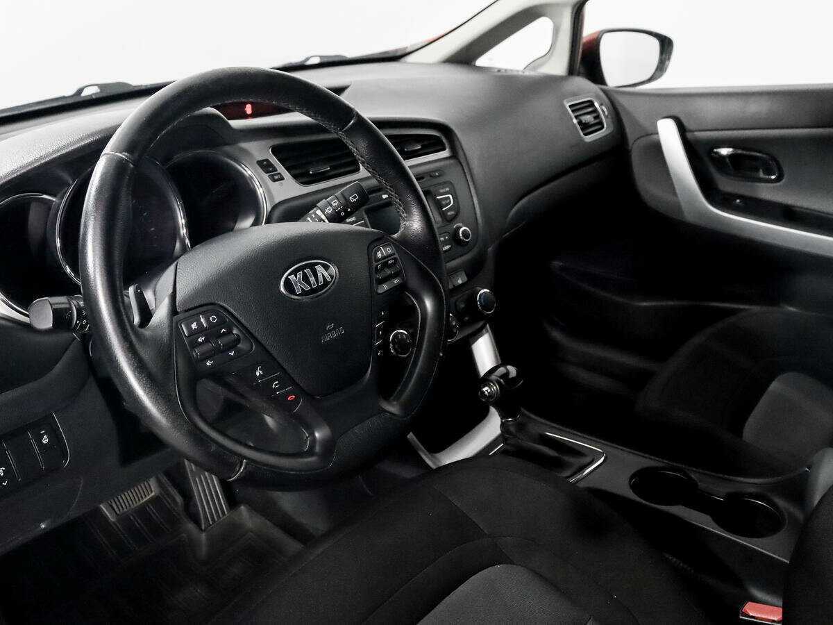Kia Ceed, 2014 Фото №9