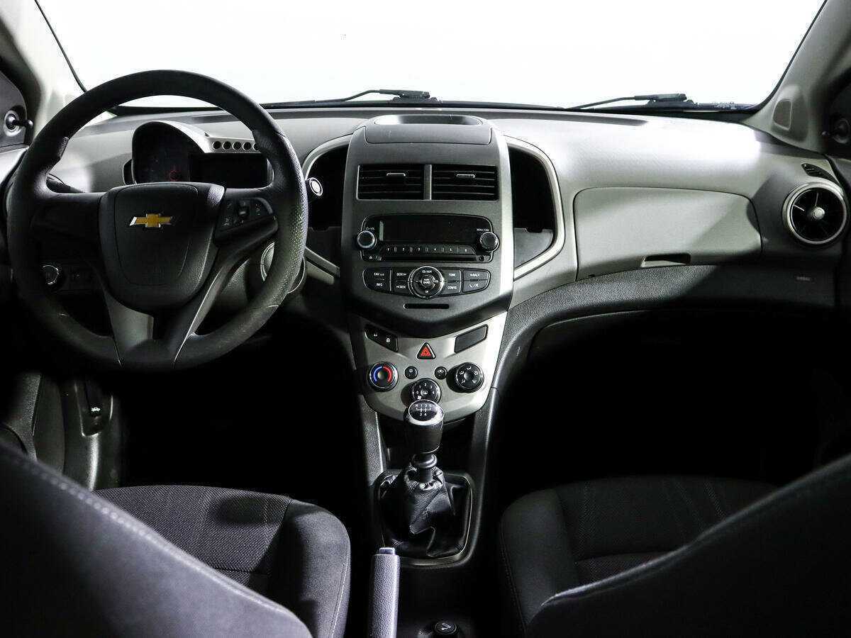 Chevrolet Aveo, 2012 Фото №10