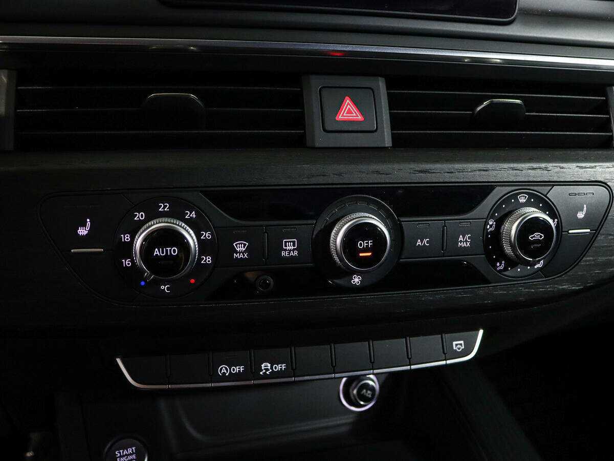 Audi A4, 2016 Фото №18