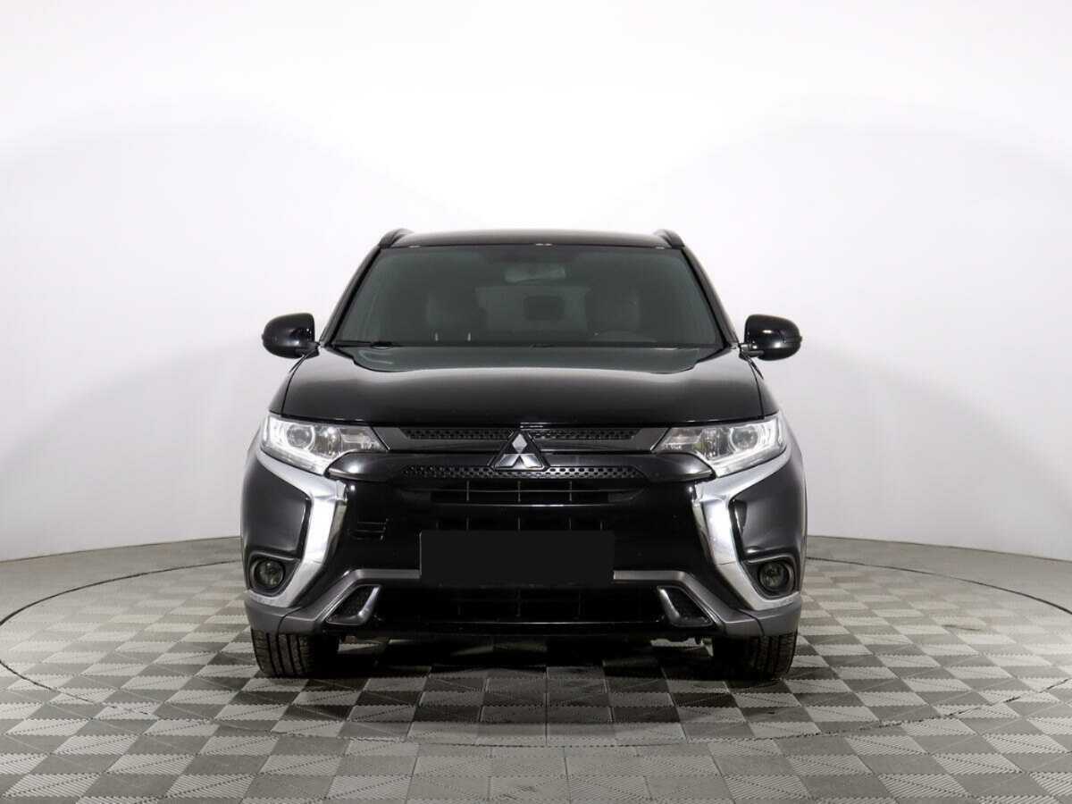Mitsubishi Outlander, 2020 - 76 000 км. | Фото №2