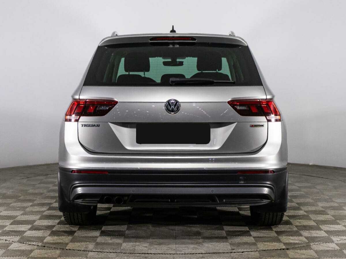 Volkswagen Tiguan, 2018 Фото №6