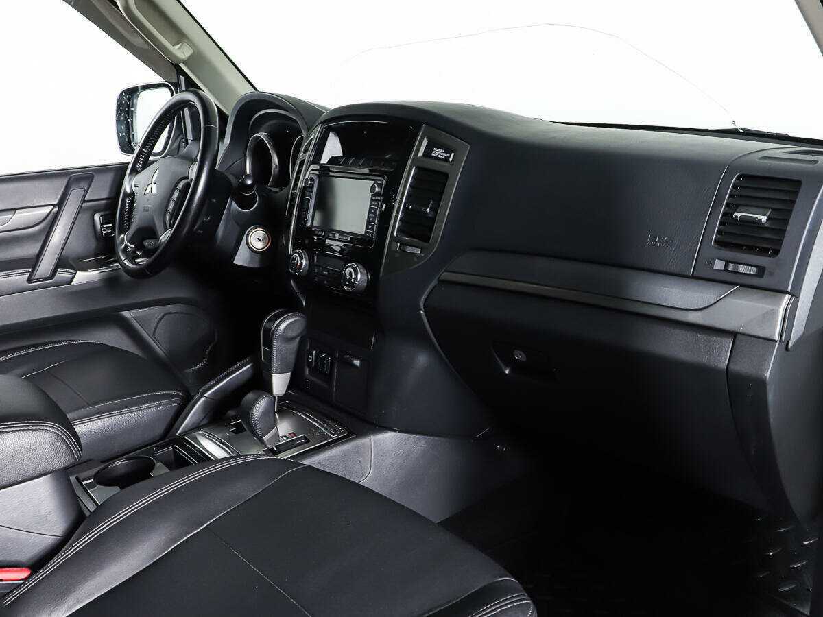 Mitsubishi Pajero, 2014 - 85 038 км. | Фото №7