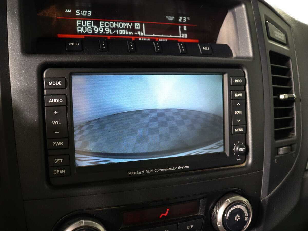 Mitsubishi Pajero, 2012 Фото №13