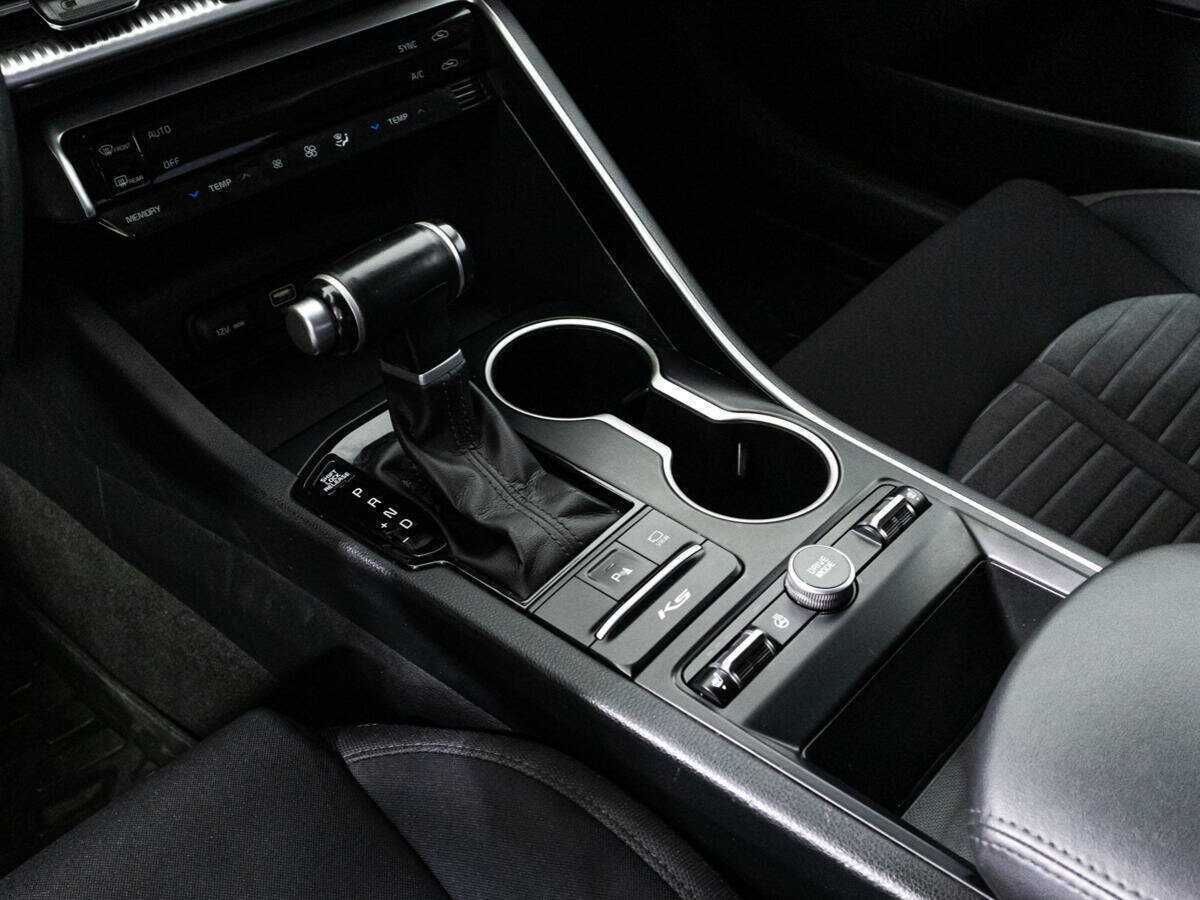 Kia K5, 2021 Фото №15