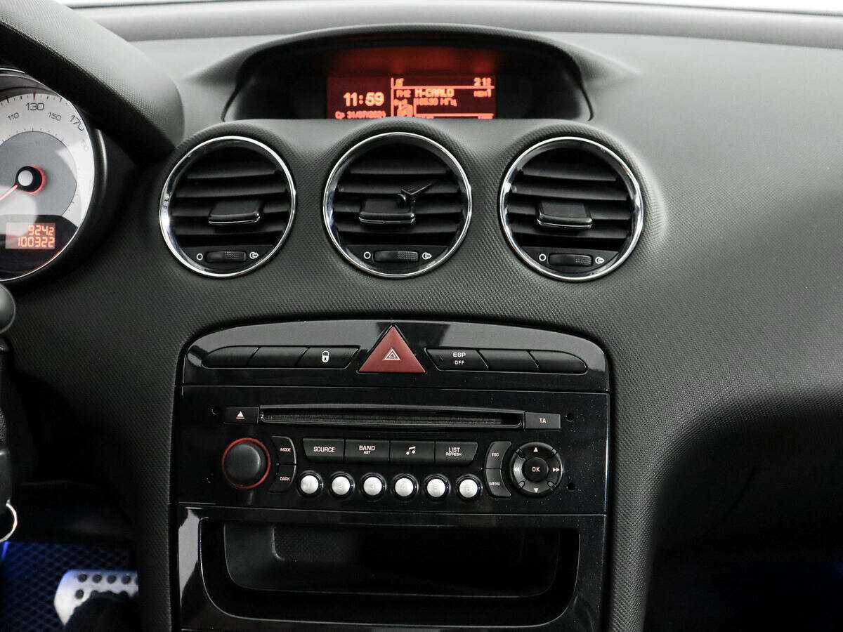 Peugeot 308, 2012 Фото №16