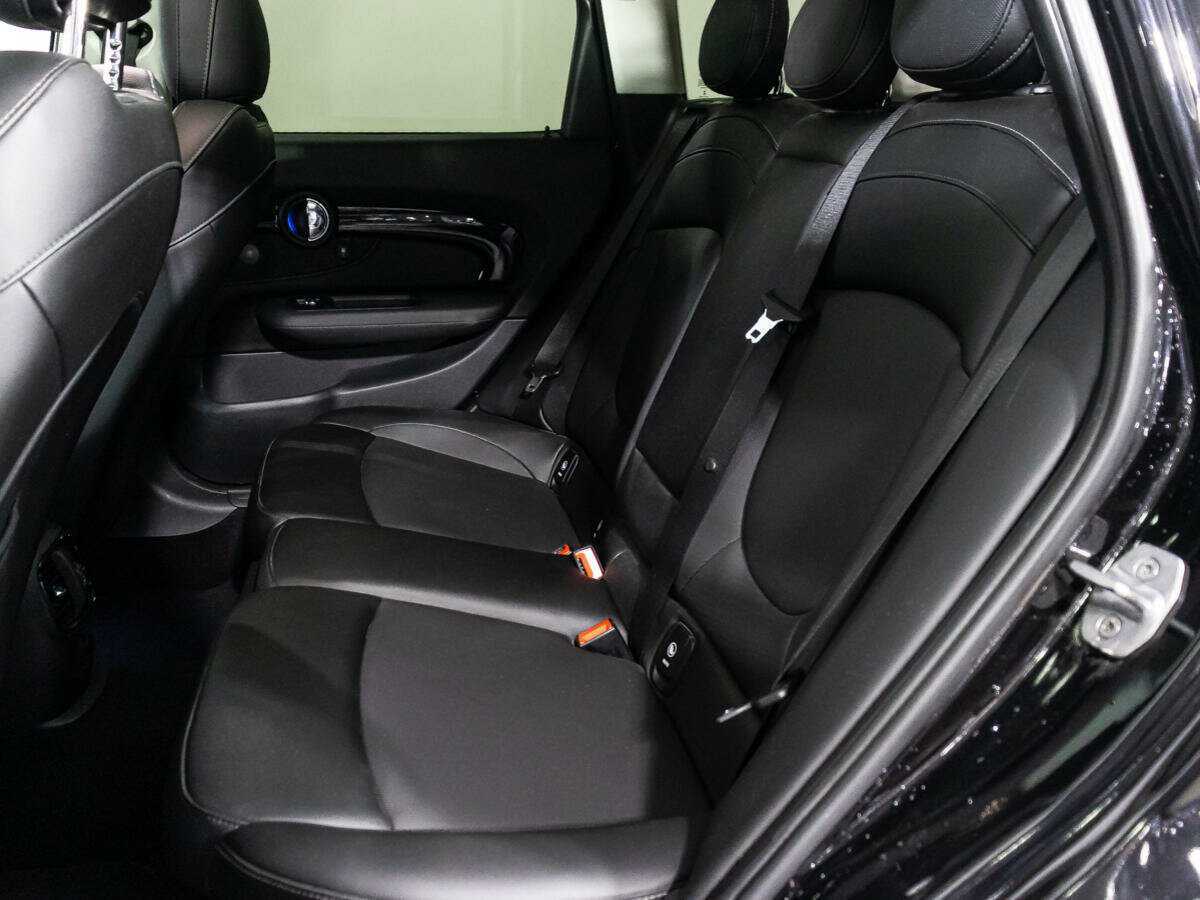 Mini Clubman Cooper, 2017 Фото №10