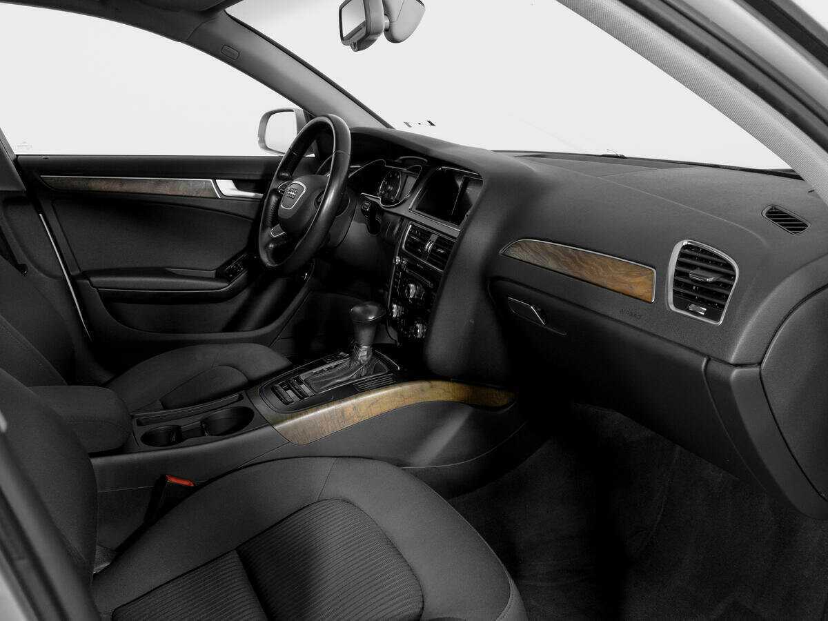 Audi A4, 2012 Фото №9