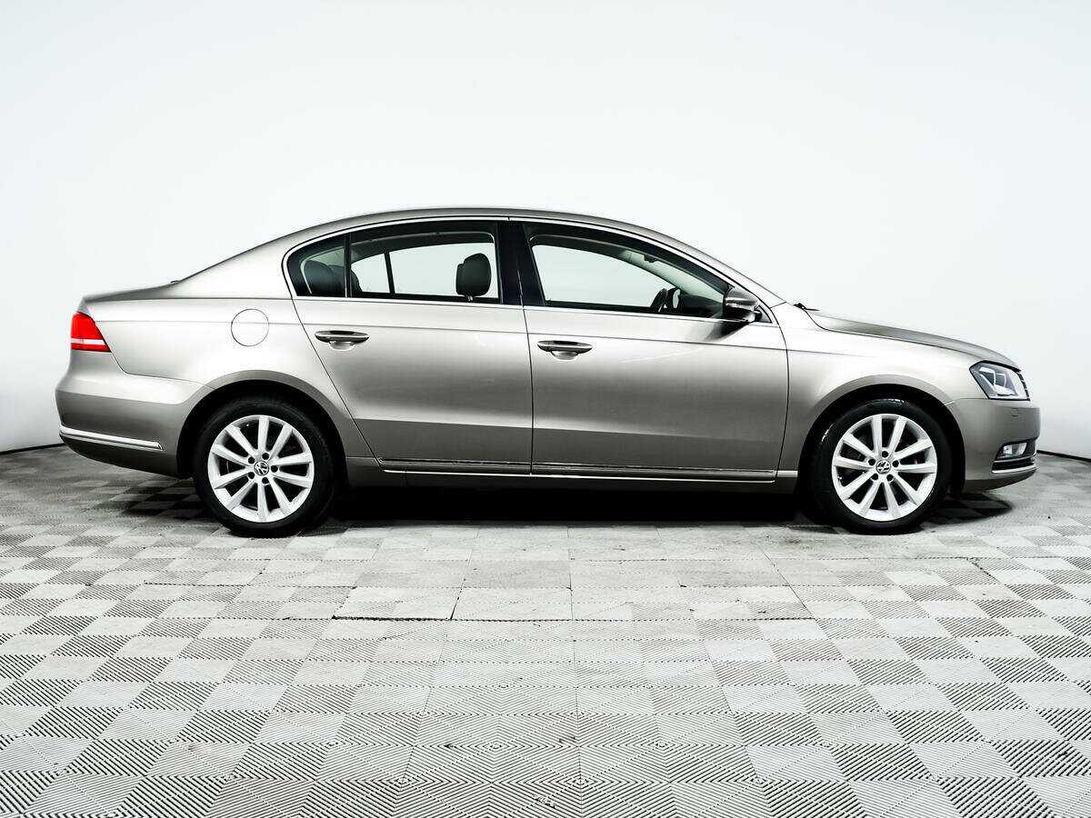 Volkswagen Passat, 2012 - 115 560 км. | Фото №4