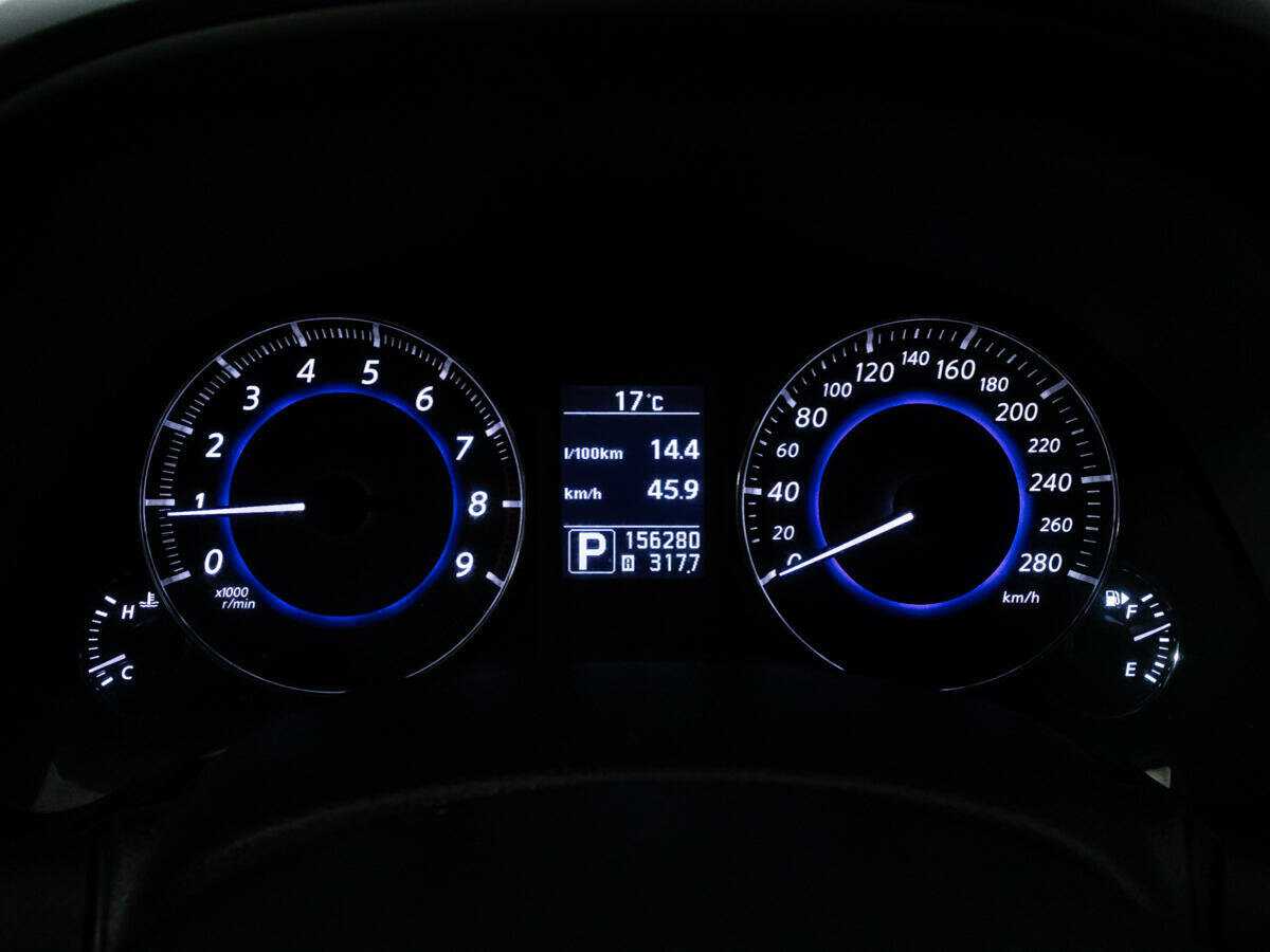 Infiniti FX37, 2012 Фото №12